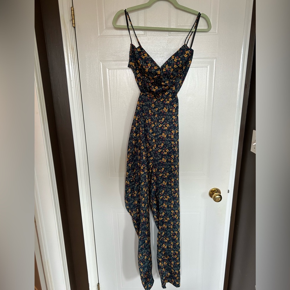 SABO Skirt Nyla Junpsuit - Floral Navy with Spaghetti Straps